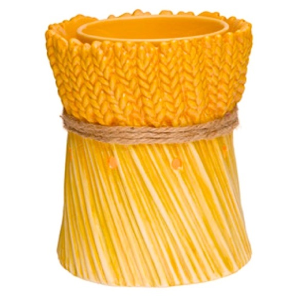 Scentsy Other - SCENTSY Full-size warmer, Grateful Harvest. Brand New, in box